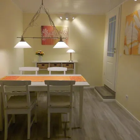 דירה In Mit Terrasse By Interhome